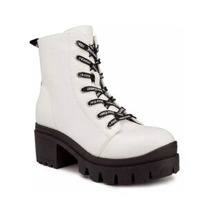 NWT Juicy Couture Moto Boot in Patent White Size 10